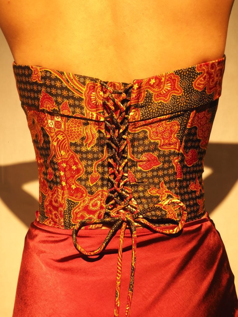 Bunga Malam Batik Corset